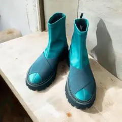 ストレッチショートブーツ