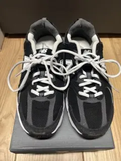 New Balance 530シリーズ ブラック/ホワイト スニーカー