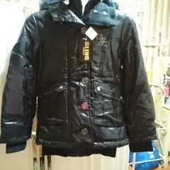 新品未使用タグつきフードジャンパー黒140㎝