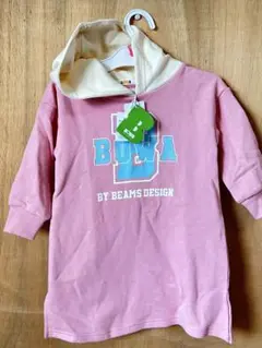 バースデイ　コラボ　BEAMS DESIGN フード付きワンピース ピンク　80