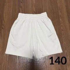 NIKE ハーフパンツ　140