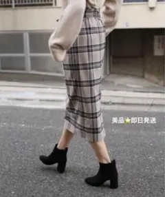 ローリーズファーム チェック柄ウエストベルト付きタイトスカート ベージュ M