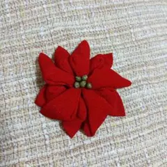 赤のちりめん花コサージュ