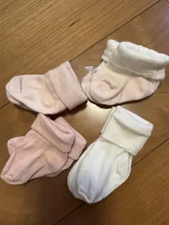 ベビー靴下 4足セット ピンク ホワイト