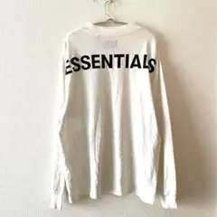 エッシェンシャルズ