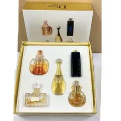 2026年最新】dior 香水 5点セットの人気アイテム - メルカリ