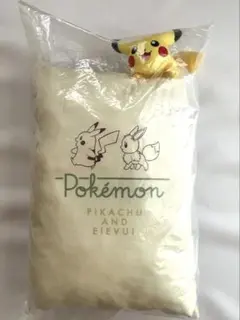 ポケモン一番くじ ラストワン賞 とびつきピカチュウクッションのサムネイル