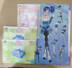 アイカツ クリアファイル 缶バッジ セット - メルカリ