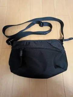 Item thumbnail for item 62add4de-2fb9-418c-8c97-8477efe7e0e1