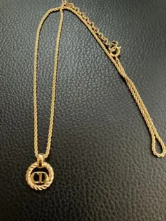 Christian Dior クリスチャンディオール ロゴサークルネックレス