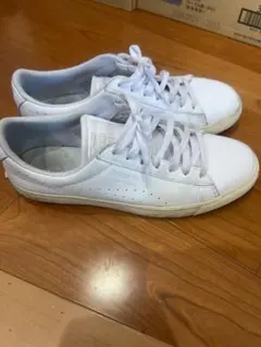 PUMA Court Star ホワイト スニーカー