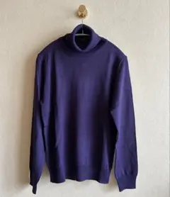新品　紫　タートルネックセーター　長袖