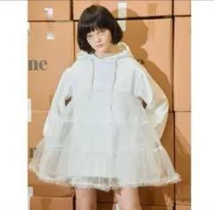 【F/white】エピヌ épine é volume tulle hoodieのサムネイル