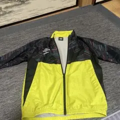 umbro ジャケット 150cm 黒/黄
