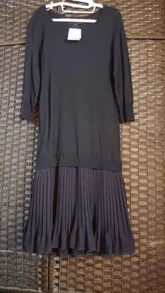 最終値下げ！UNTITLED ニットワンピース サイズ2 新品タグ付き！