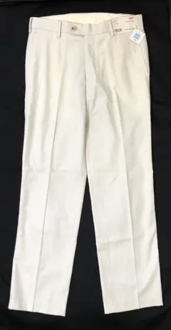 ホワイト スラックス