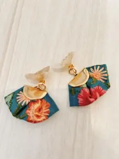 Item thumbnail for item c2270437-1ad8-4fdd-8363-4349fe48afa9