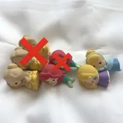4体　ディズニープリンセス　ねそべり　フィギュア　セット