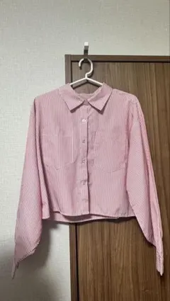 BONLECILL ボリュームスリーブクロップドシャツのサムネイル