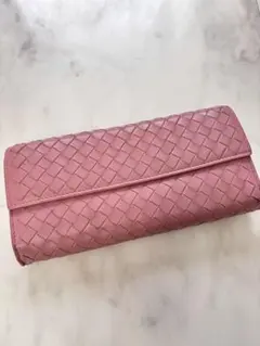 BOTTEGA VENETA イントレチャート 長財布 ピンク