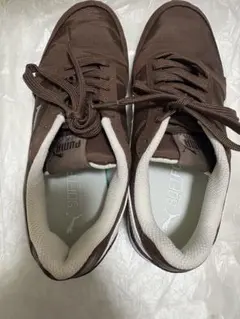 PUMA スニーカー 24cm