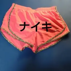 Nike ランニングショートパンツ ピンクのサムネイル