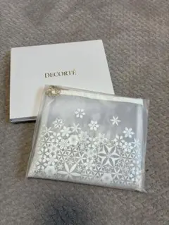 DECORTE 非売品　ノベルティポーチ