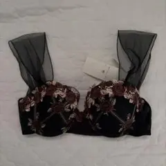 【E70】黒の花柄刺繍ブラジャー