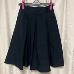 UNIQLO ネイビー　フレアスカート S