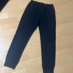 ★美品【ユニクロ】ズボン　黒　カーゴパンツ　スウェットパンツ　140 通学ダンス