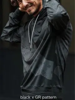 1minute1secondパーカー(1M24F090)