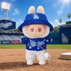 ラブブのドジャース桜限定オオタニユニフォームサンバイザー（ラブブは