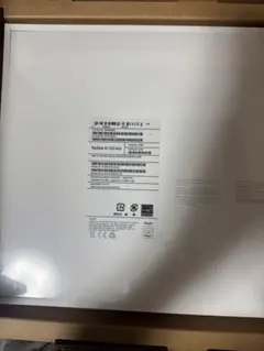 新品MacBook Air (M2・2022)、メモリ16GB、SSD512GB