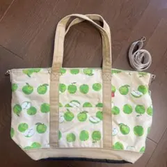 hakka マザーズバッグ　青リンゴプリント
