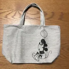 ミッキーマウスの巾着付きトートバッグ