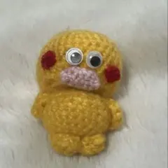ハンドメイド あみぐるみ 黄色いひよこ マスコット