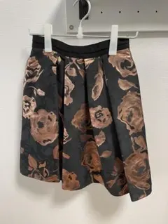 ランバンオンブルー　膝丈スカート