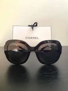 【新品未使用品】CHANEL シャネル サングラス 5433-A ココマーク 黒のサムネイル