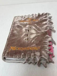 ハリーポッター 怪物的な怪物の本 ノート MONSTER BOOK 美品のサムネイル