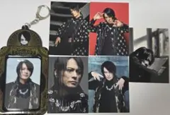 BUCK-TICK ランダムトレカキーホルダー 櫻井敦司のサムネイル