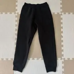 ユニクロ　ブラック　スエットパンツ　150