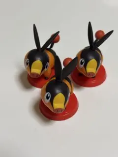 3匹の子豚　ポケットモンスター　チョコエッグ　旅立ちの3匹