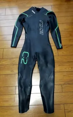2XU 卜ライアスロン用ウェットスーツ C:2 フルスーツ（メンズSM）