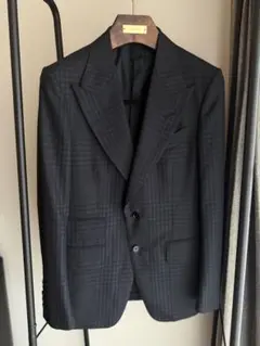 極美品 TOM FORD Shelton 44C メンズスーツ ネイビーチェックのサムネイル