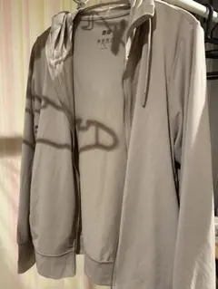 UNIQLOエアリズムUVカットフルジップパーカー M ナチュラル