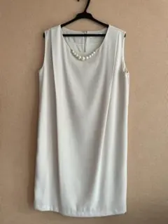 ロイヤルパーティー　ワンピース　結婚式