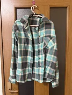 moussyターコイズチェックの長袖シャツ