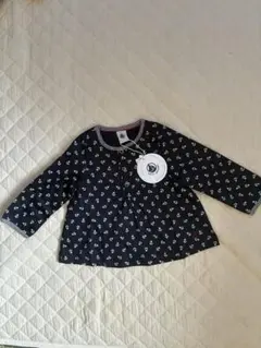 新品　PETIT BATEAU（プチバトー）トップス ブラウス カットソーのサムネイル