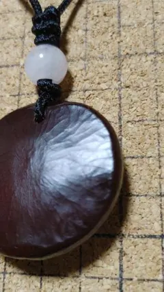 石垣島産　藻玉モダマ　ローズクオーツ水晶玉　紐ドイツ製黒1m　ネックレス