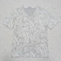 極美品✨️ハイストリート　リーフジャガードVネック Tシャツ　M　ライトグレーのサムネイル